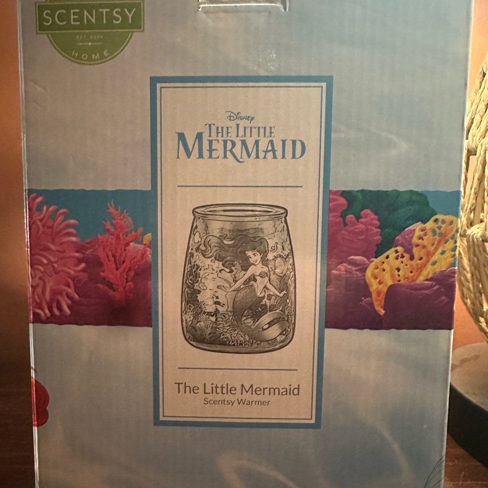 Scentsy The Little Mermaid Warmer